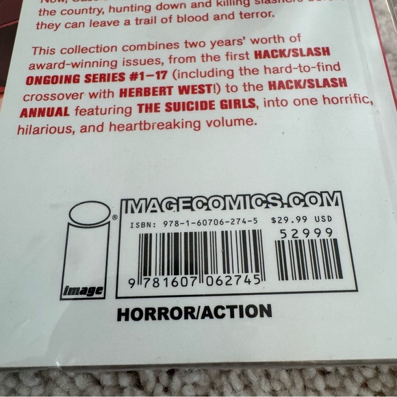 Hack/Slash Omnibus Volume 1 & 2 - Picture 4 of 6